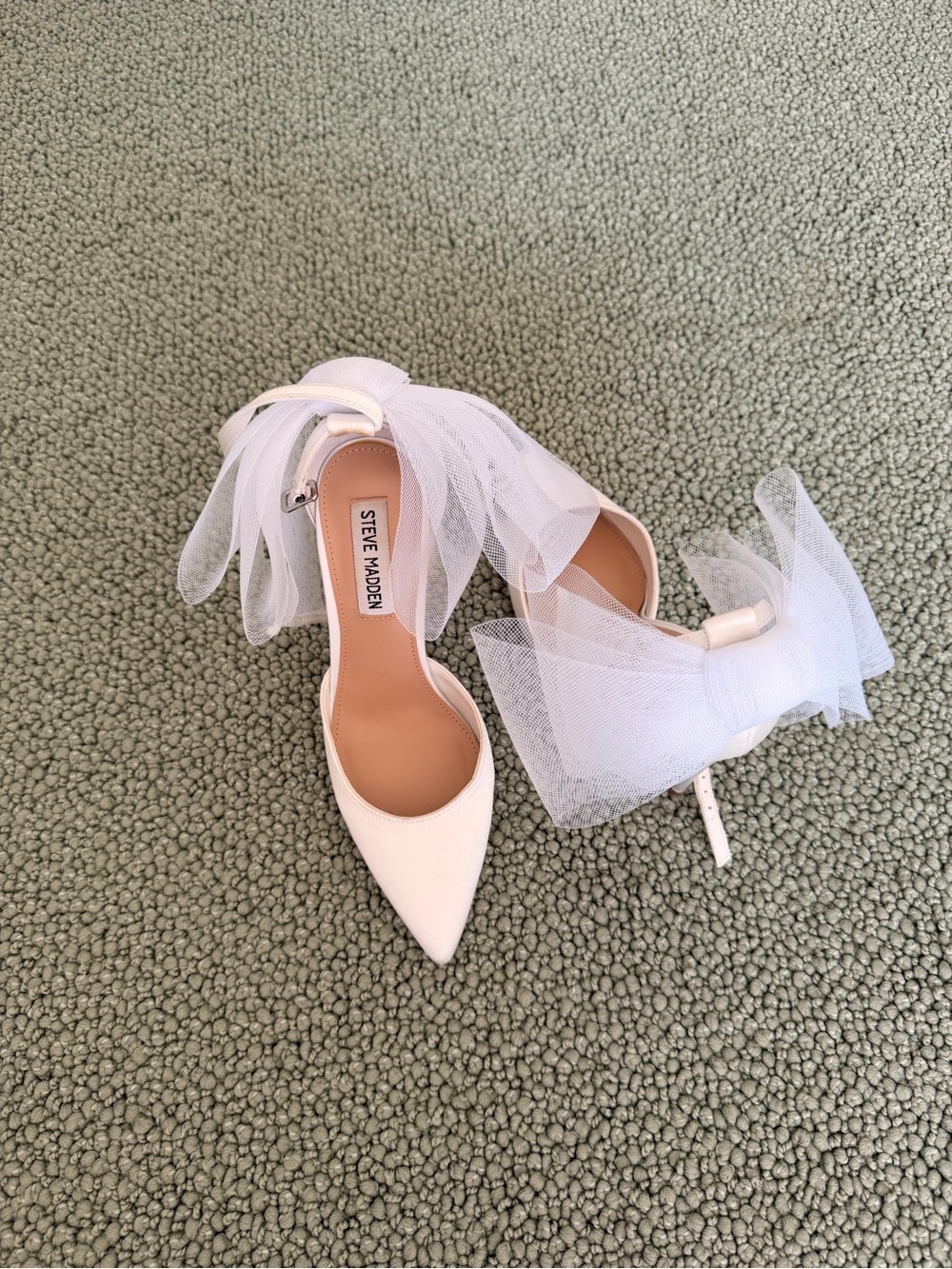 Steve Madden White Pointed-Toe Tulle Bow Ankle-Strap Heels